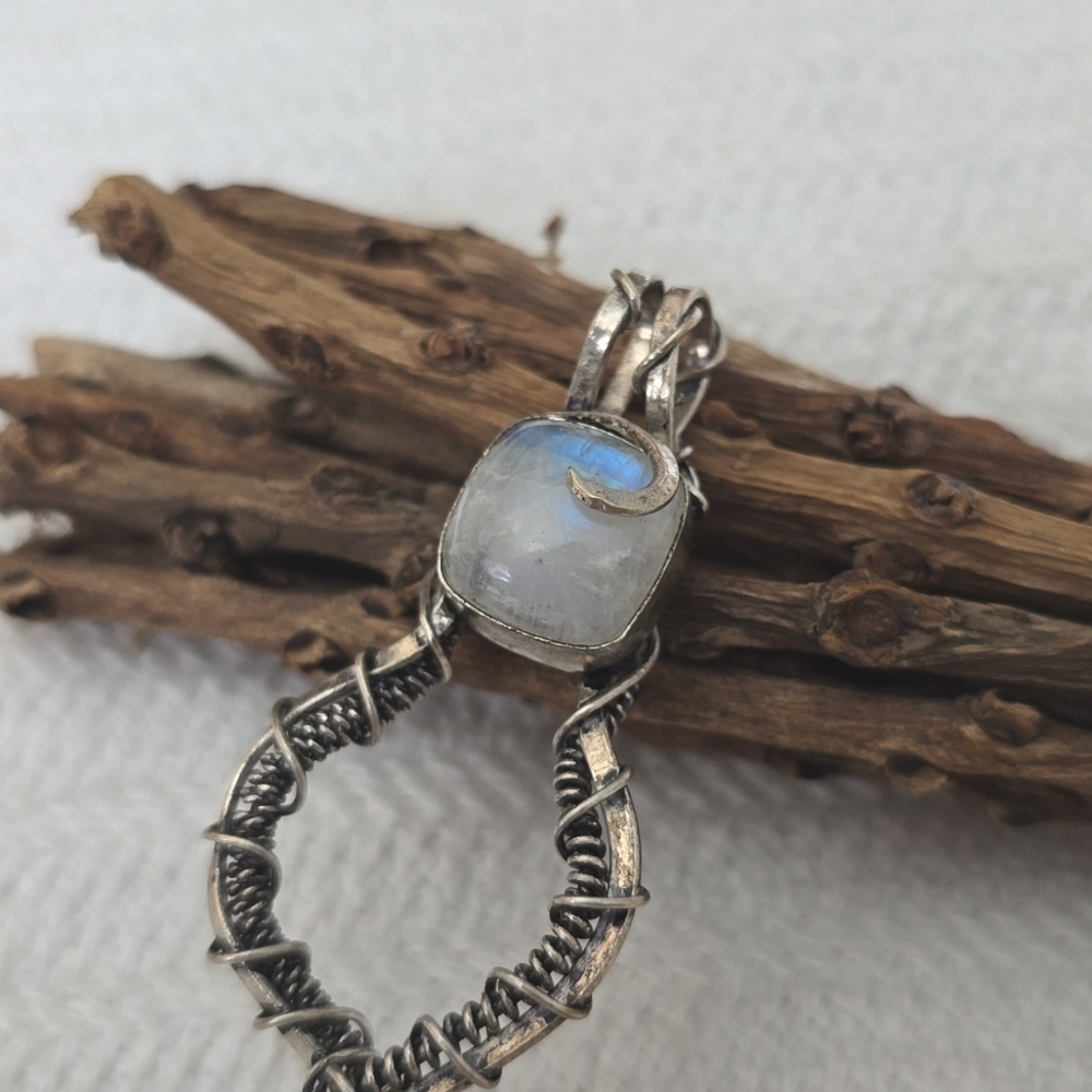 Sterling Moonstone Charm - Picture 2 of 8